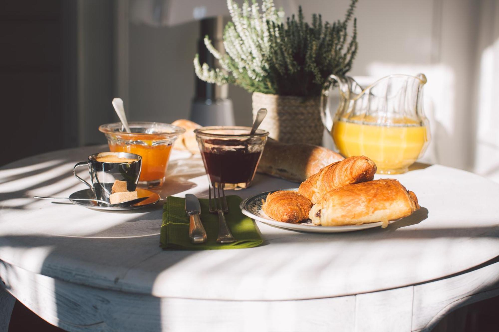 Demeure De Charme Vue Riviere Perigueux Piscine Parking Bed & Breakfast ภายนอก รูปภาพ